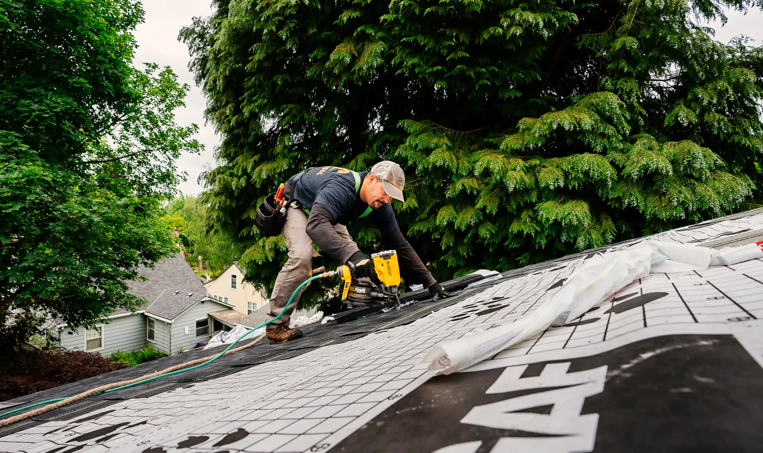 DaBella Earns Prestigious Award from GAF Roofing