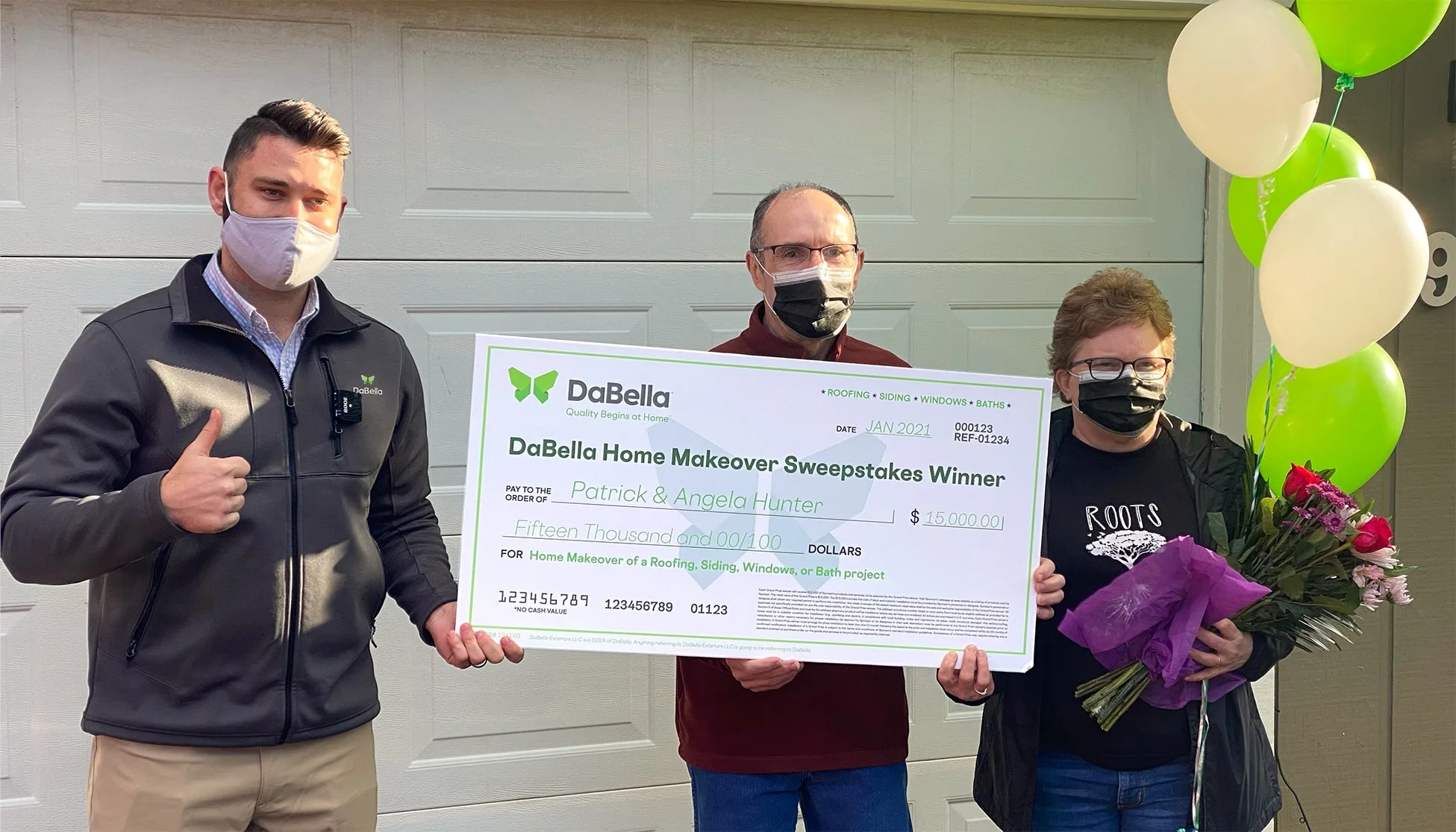 The hunter family receiving the DaBella sweepstakes