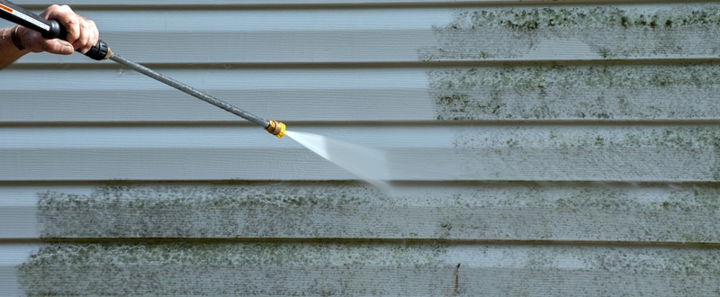 Can You Power Wash Vinyl Siding?